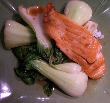 Quick and easy salmon with pak